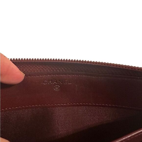 Chanel Brown Quilted Wallet with Gold Accents - Picture 6 of 15